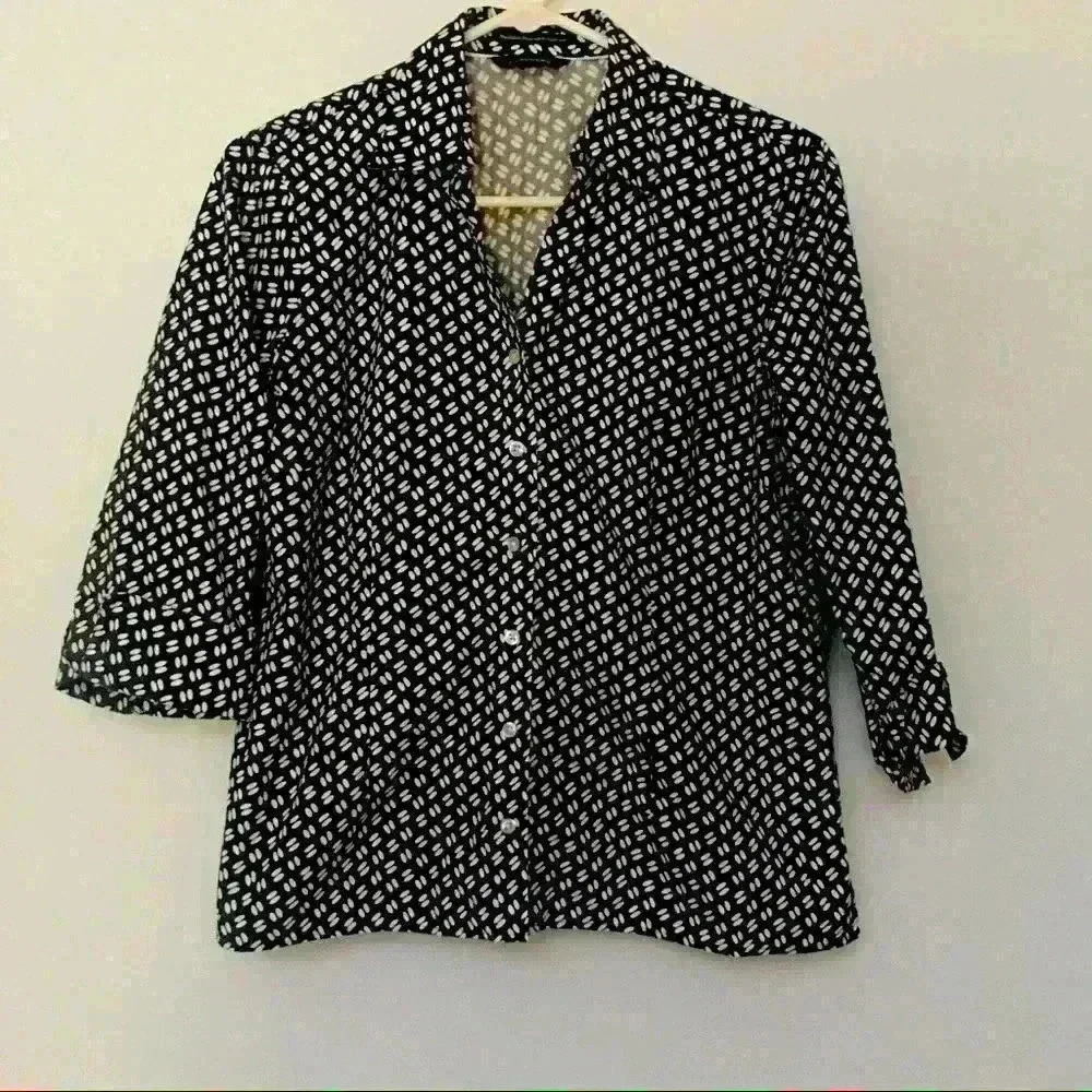 Lands End Women’s Pinpoint No Iron Shirt 10P